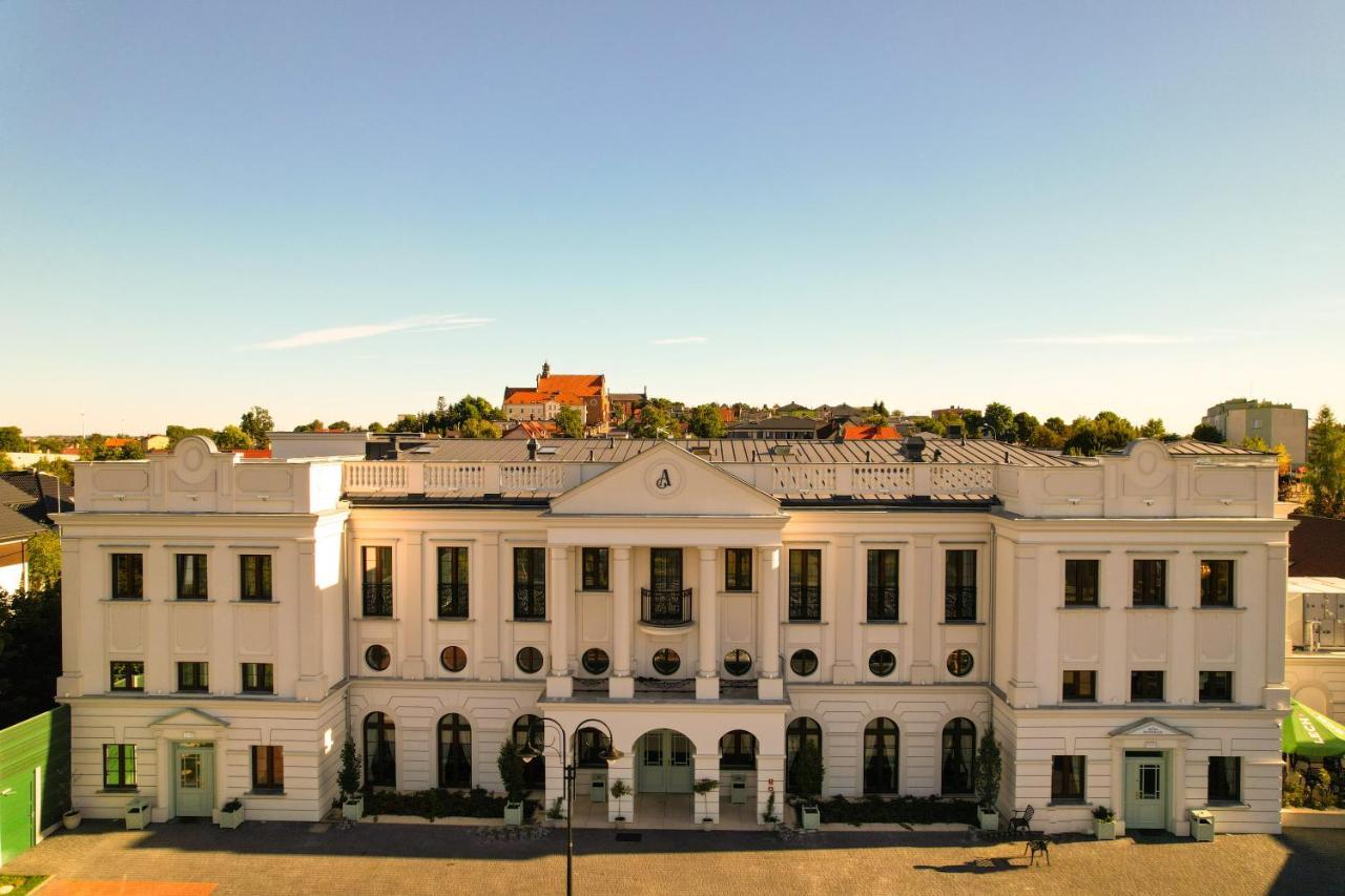 Arkadia Aparthotel Radziejów Kültér fotó